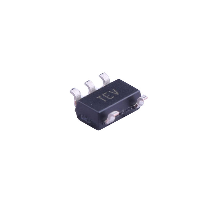 MIC5205-5.0YM5-TR новое и первоначальное    MIC5205-5.0YM5-TR SOT-23-5   Интегральная схемаа