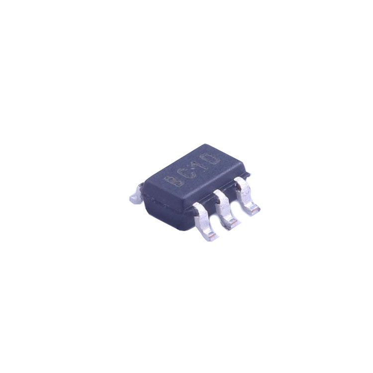 MCP6561T-E/LT новое и первоначальное    MCP6561T-E/LT SC-70-5   Интегральная схемаа