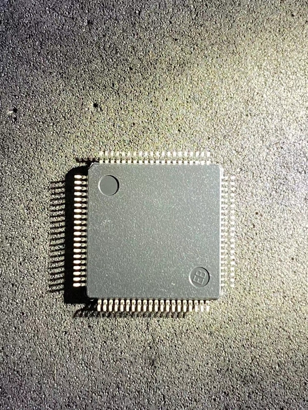 Оригинал микроконтроллера IC обломока интегральной схемаы LPC1758FBD80 QFP80 совершенно новый неиспользованный
