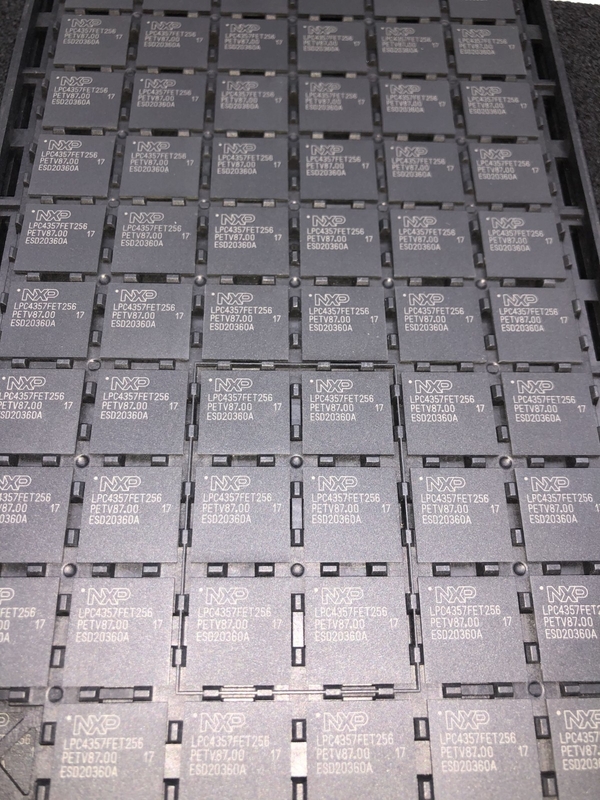 LPC4357FET256    BGA256   Оригинал микроконтроллера IC обломока интегральной схемаы совершенно новый неиспользованный