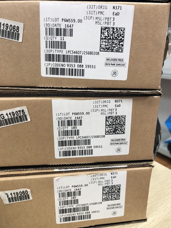 LPC54607J256BD208E    LQFP208   Оригинал микроконтроллера IC обломока интегральной схемаы совершенно новый неиспользованный